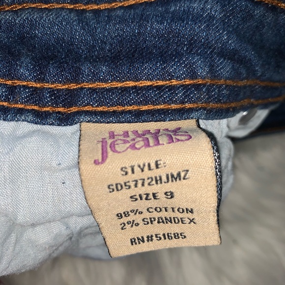 Mid Rise Ripped Jean Shorts - Picture 5 of 5